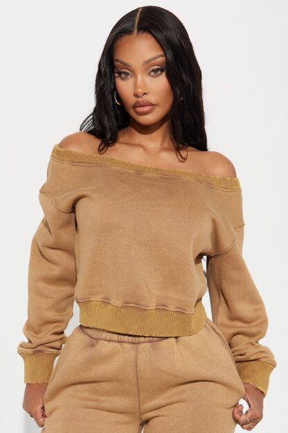 Conjunto de Pantalón y Top Fleece con Cuello Alto - Image 2