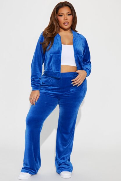 Conjunto de Pantalón y Chaqueta de Terciopelo con Capucha - Image 11