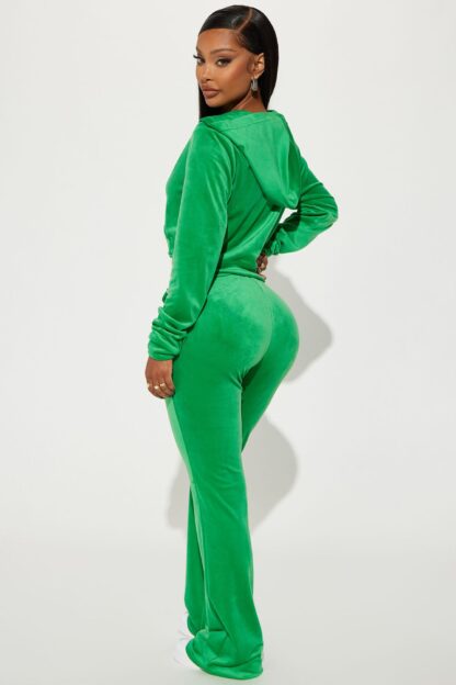 Conjunto de Pantalón y Chaqueta de Terciopelo con Capucha - Image 16