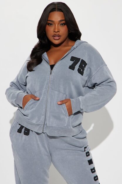 Conjunto de Pantalón y Hoodie en Fleece Lavado VIP Player - Image 10