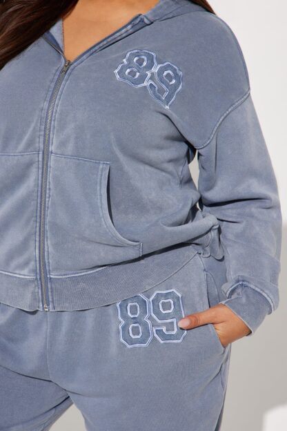 Conjunto de Pantalón y Hoodie en Fleece Lavado VIP Player - Image 20