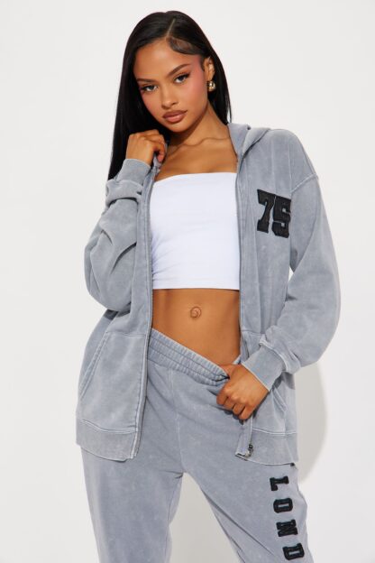 Conjunto de Pantalón y Hoodie en Fleece Lavado VIP Player - Image 2